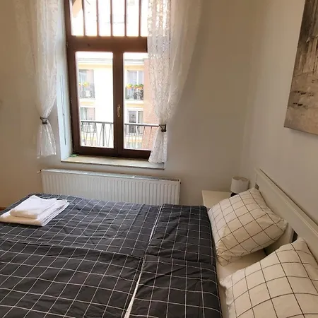 Apartmán Away From Crowds, Near To Center - Vaskapu